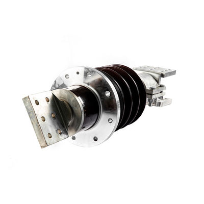 Kundengebundener Hochspannungsbuchsen-elektrischer keramischer Isolator 40.5KV mit Messingleiter